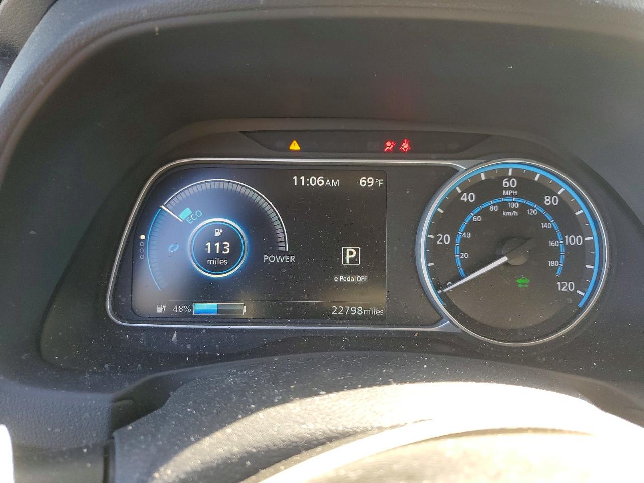 2022 NISSAN LEAF SL PLUS photo 17