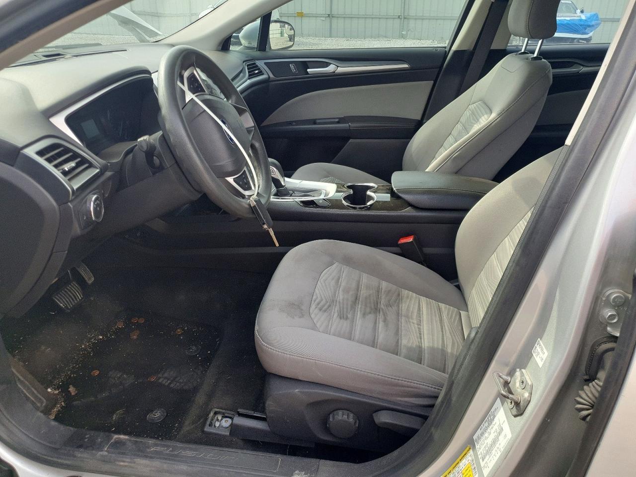2016 FORD FUSION S photo 19