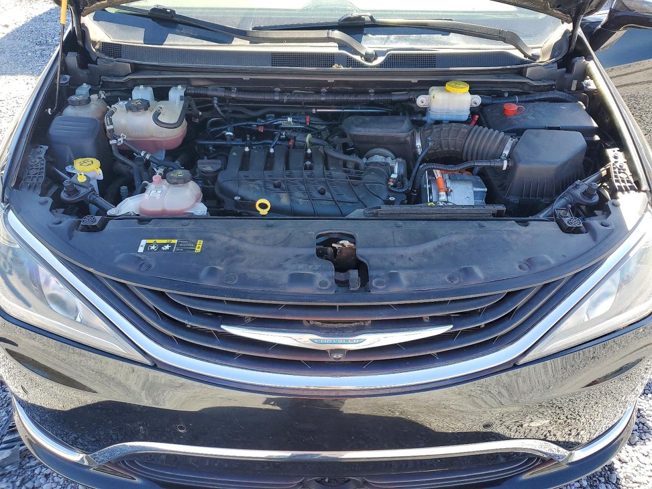 2019 CHRYSLER PACIFICA HYBRID LIMITED photo 11