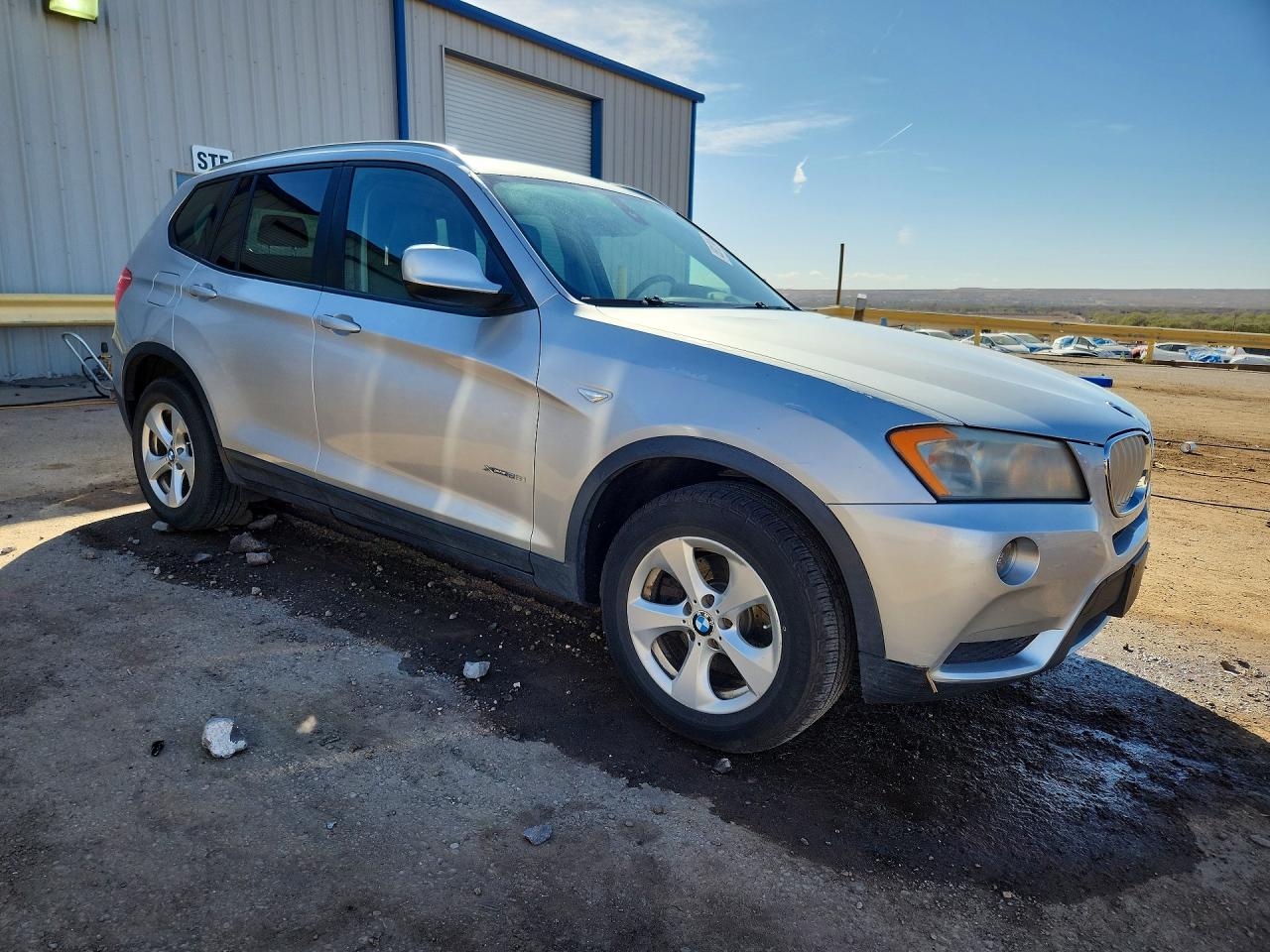 2011 BMW X3 XDRIVE28I photo 7