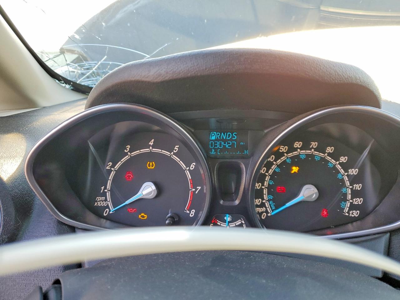 2015 FORD FIESTA SE photo 17