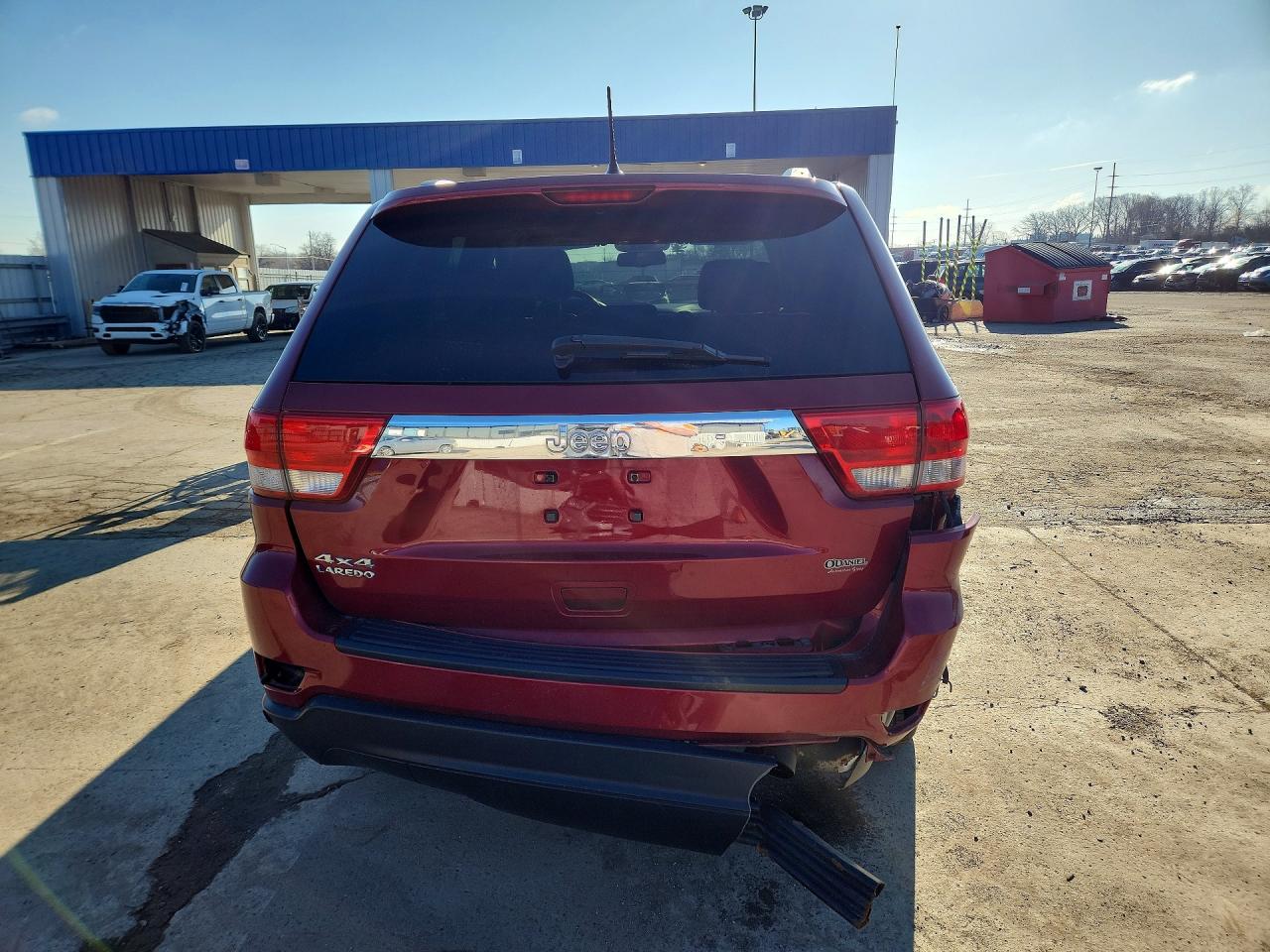 2012 JEEP GRAND CHEROKEE LAREDO photo 6