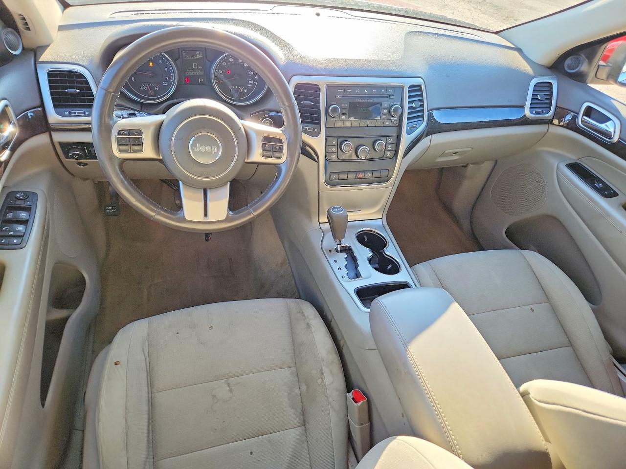 2012 JEEP GRAND CHEROKEE LAREDO photo 8