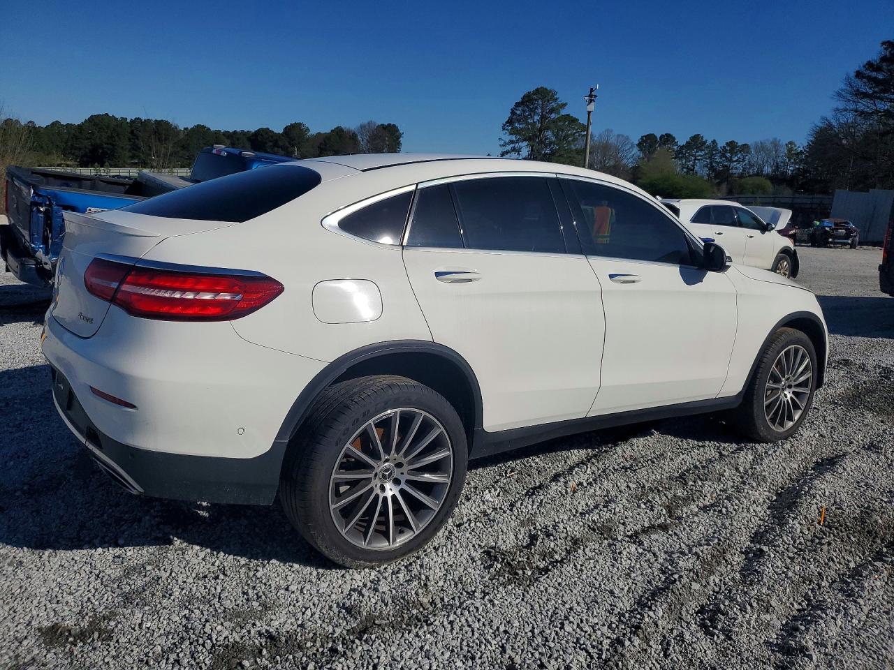 2019 MERCEDES-BENZ GLC COUPE 300 4MATIC photo 7