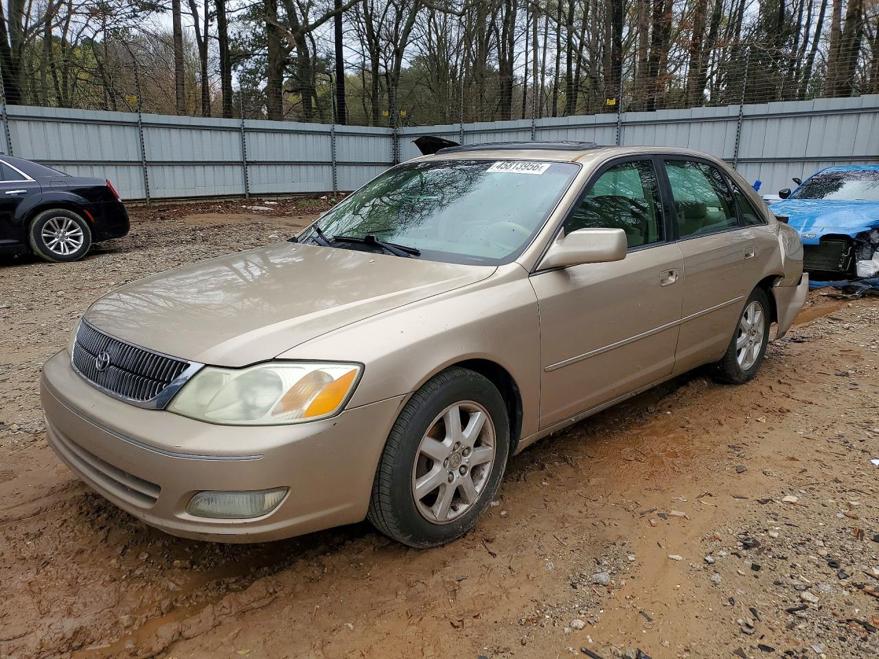 2001 TOYOTA AVALON