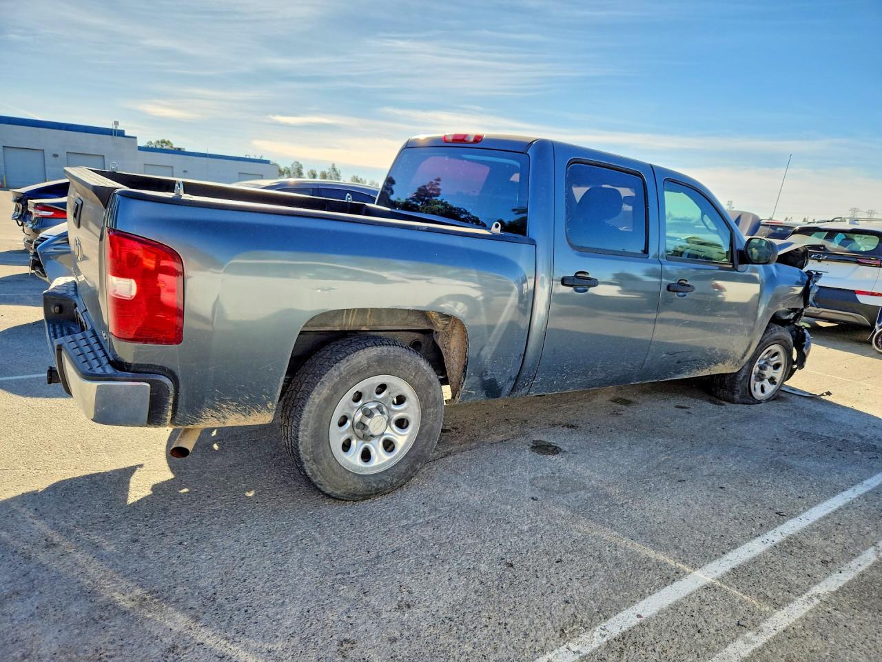 2007 CHEVROLET SILVERADO C1500 CREW CAB photo 3