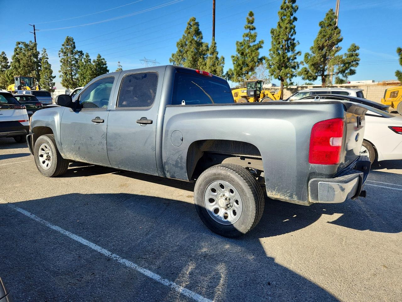 2007 CHEVROLET SILVERADO C1500 CREW CAB photo 2