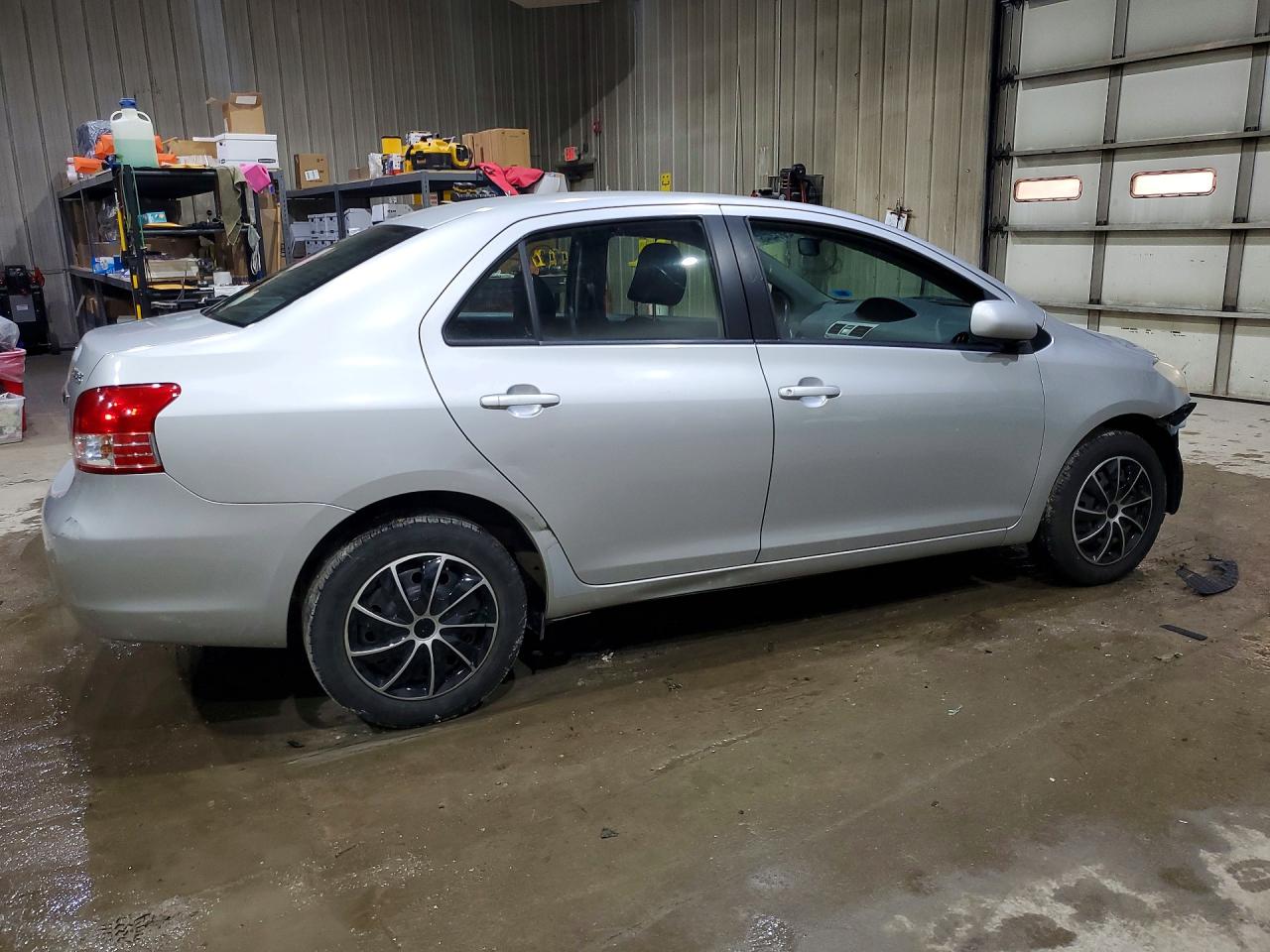 2010 TOYOTA YARIS BASE photo 5