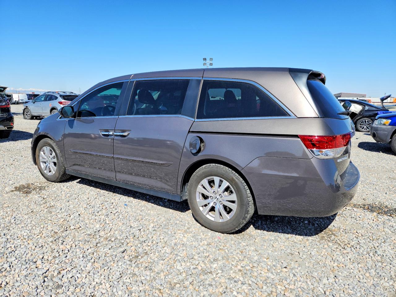 2016 HONDA ODYSSEY EXL photo 2