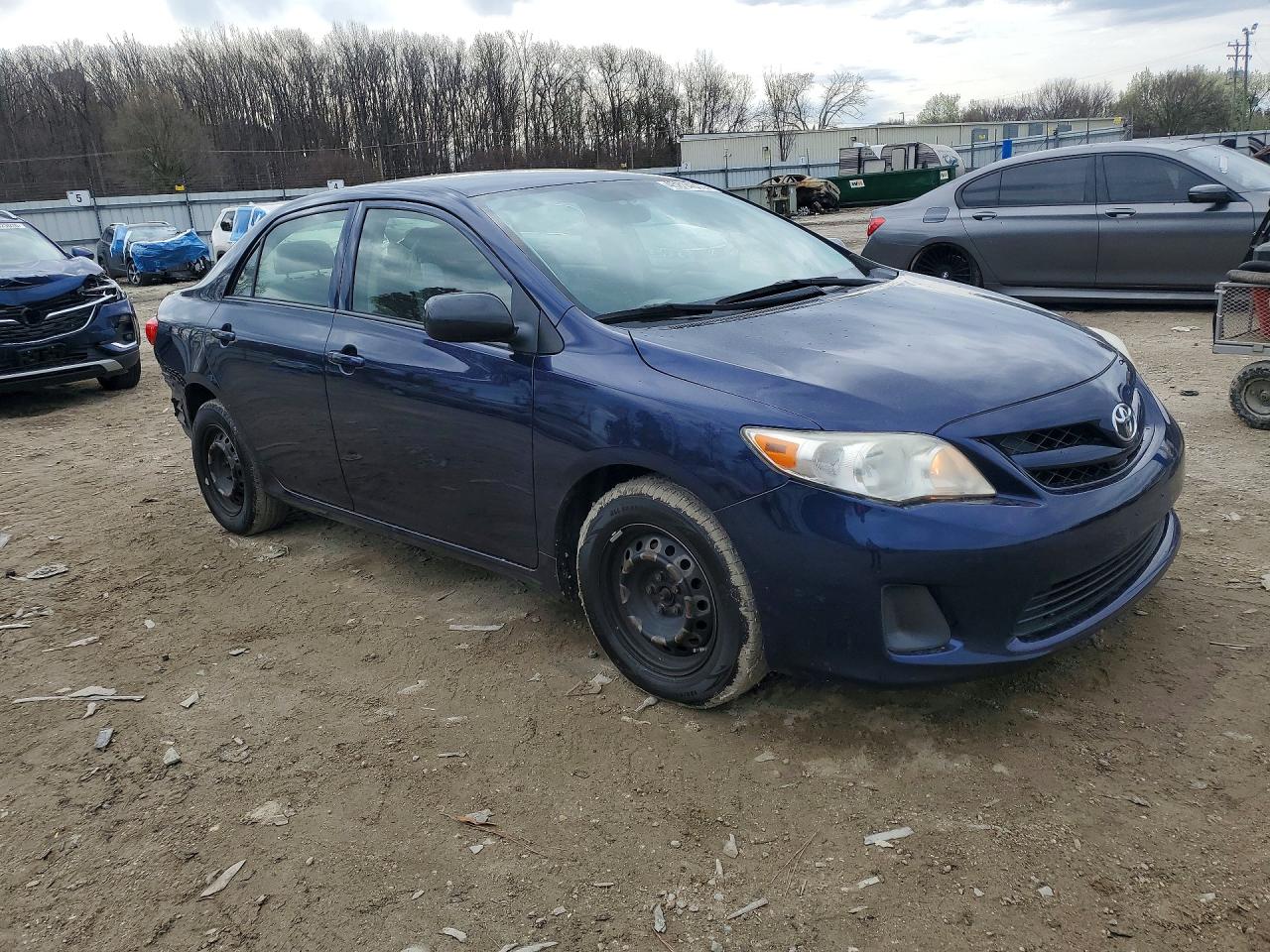 2012 TOYOTA COROLLA L photo 7