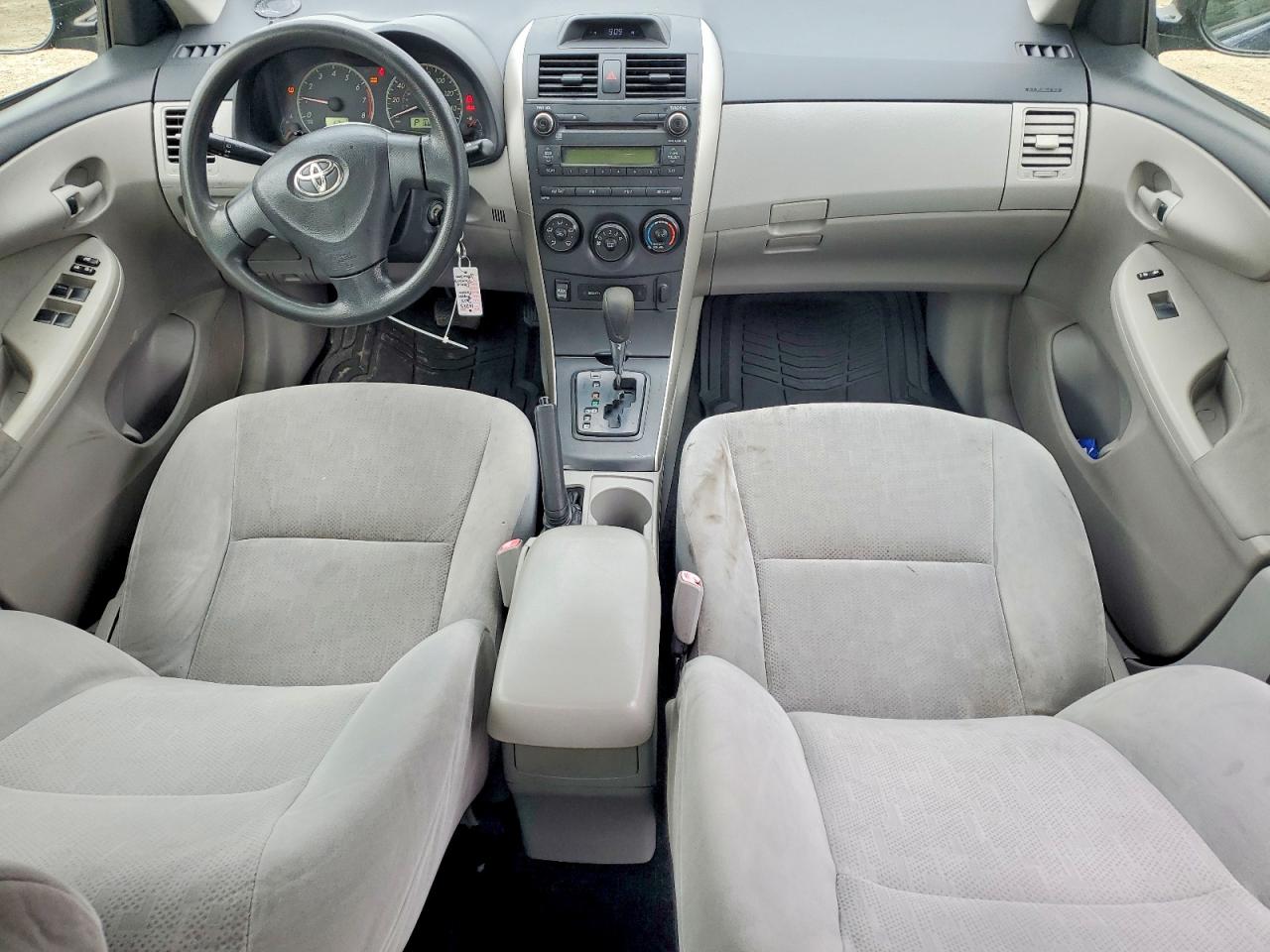 2012 TOYOTA COROLLA L photo 15