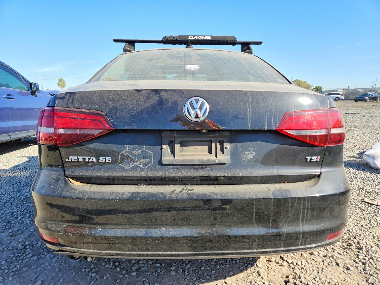 2016 VOLKSWAGEN JETTA SE photo 6