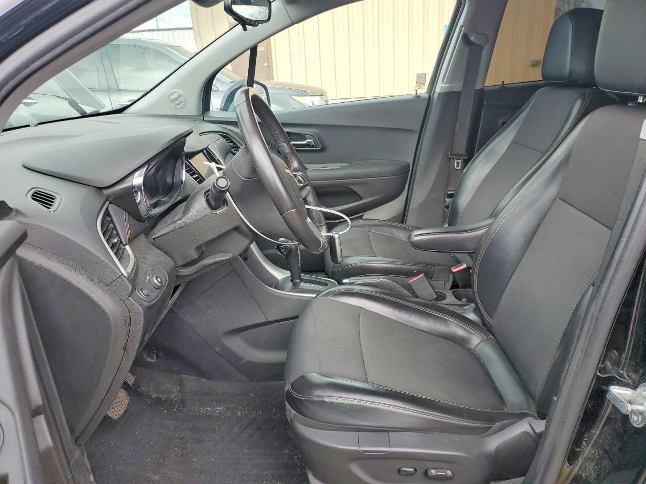 2020 CHEVROLET TRAX 1LT photo 13