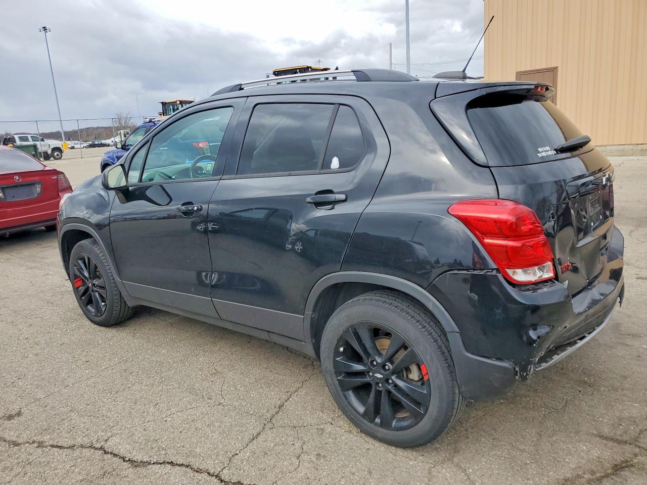2020 CHEVROLET TRAX 1LT photo 3
