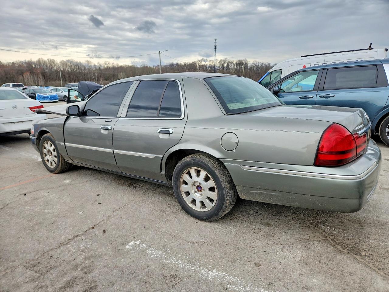 2003 MERCURY GRAND MARQUIS LS photo 2