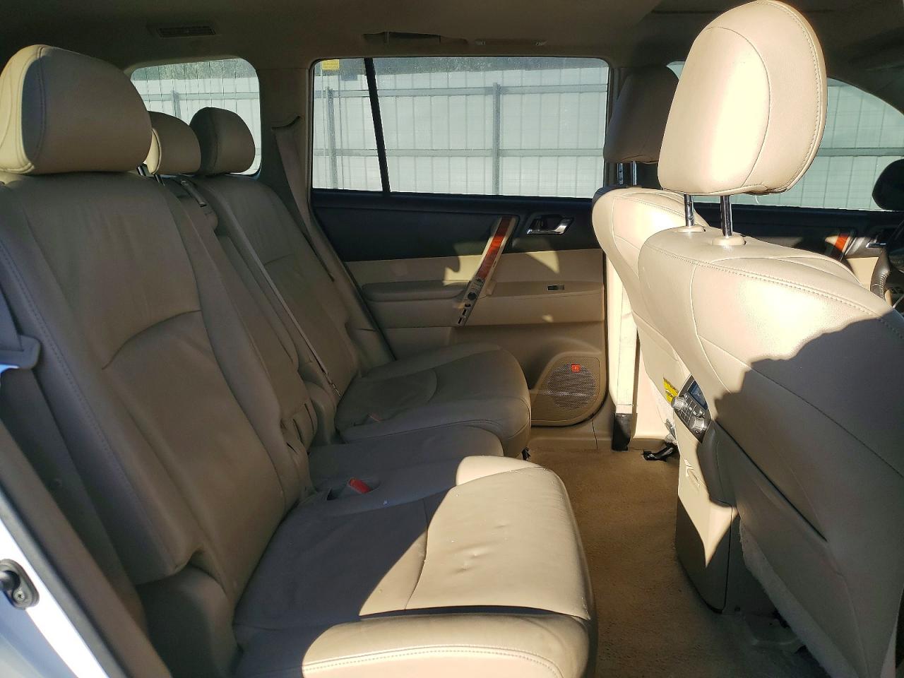 2009 TOYOTA HIGHLANDER LIMITED photo 11