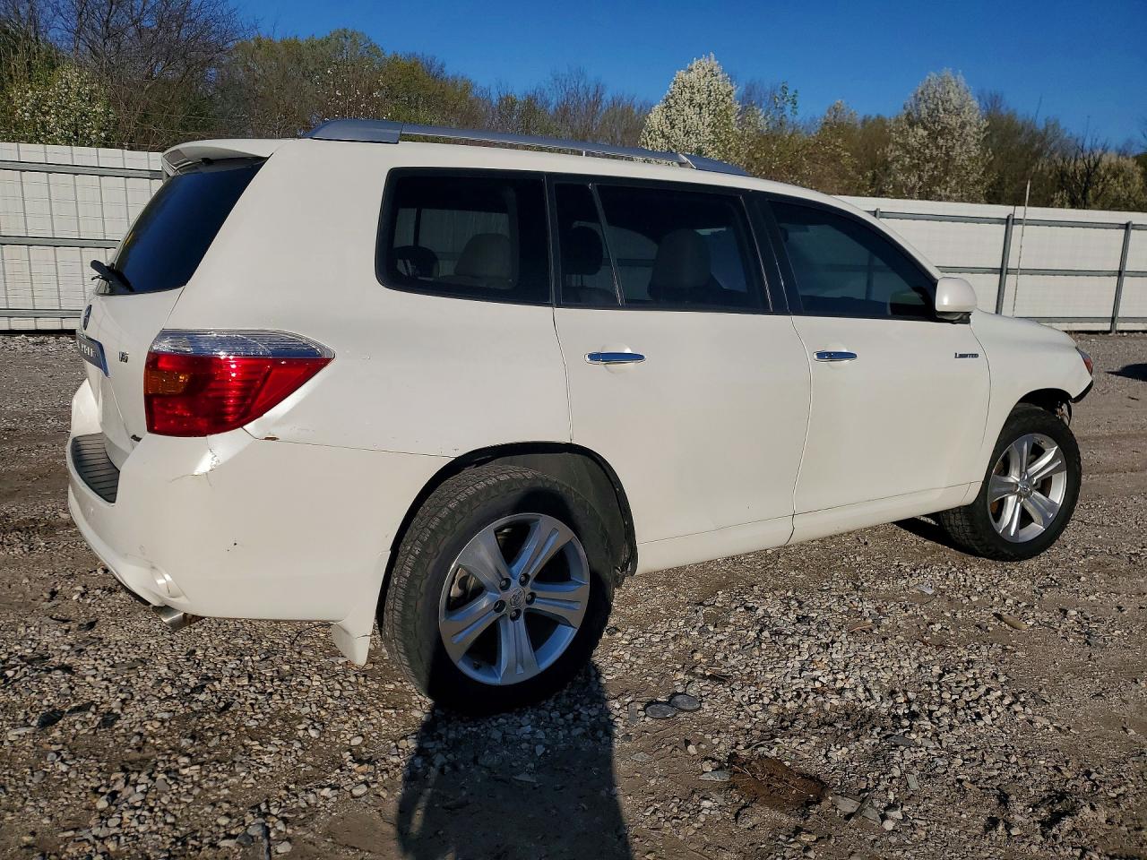 2009 TOYOTA HIGHLANDER LIMITED photo 3