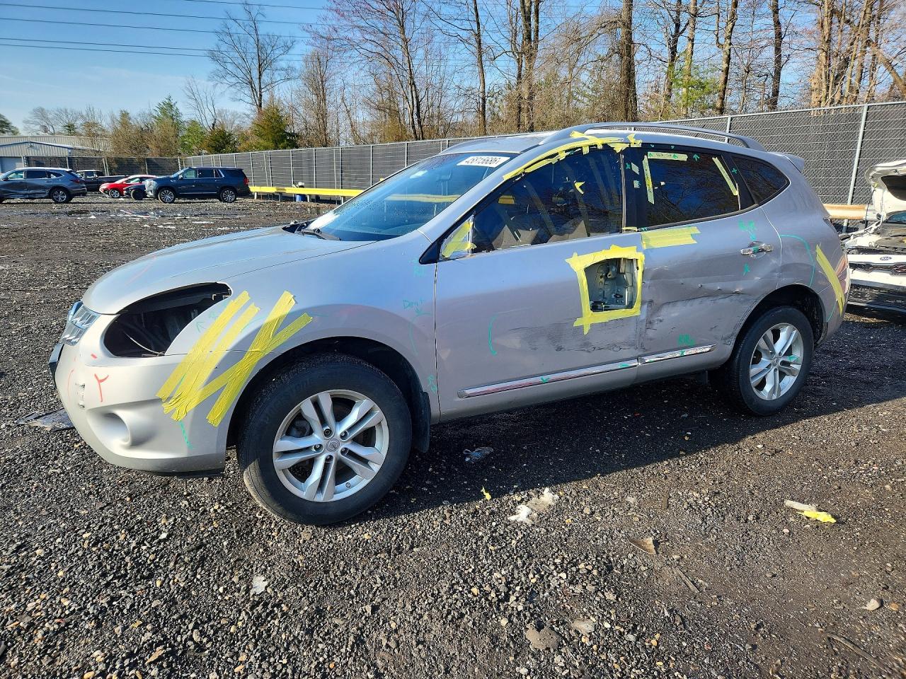 2015 NISSAN ROGUE SELECT