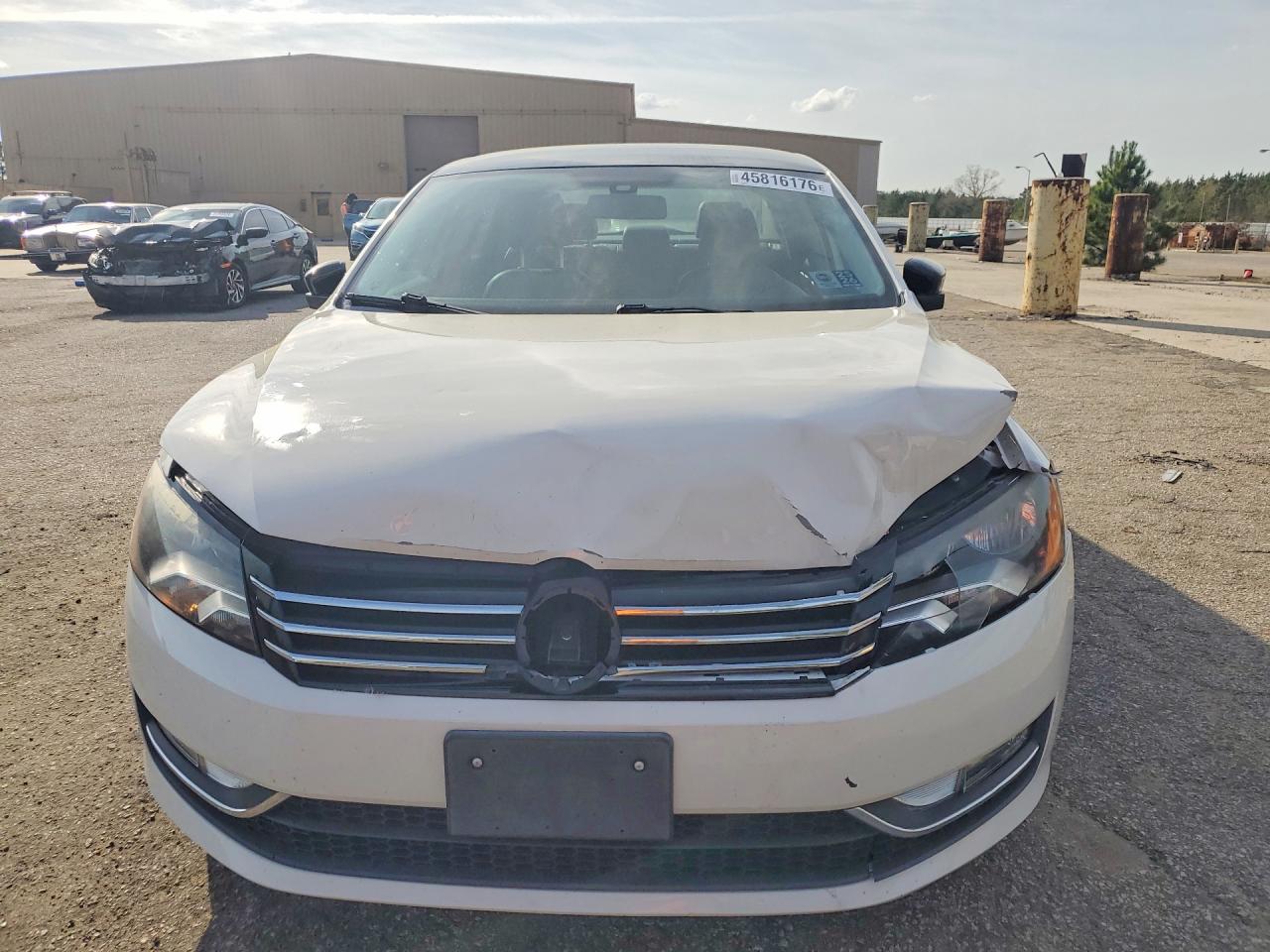 2015 VOLKSWAGEN PASSAT SE photo 5