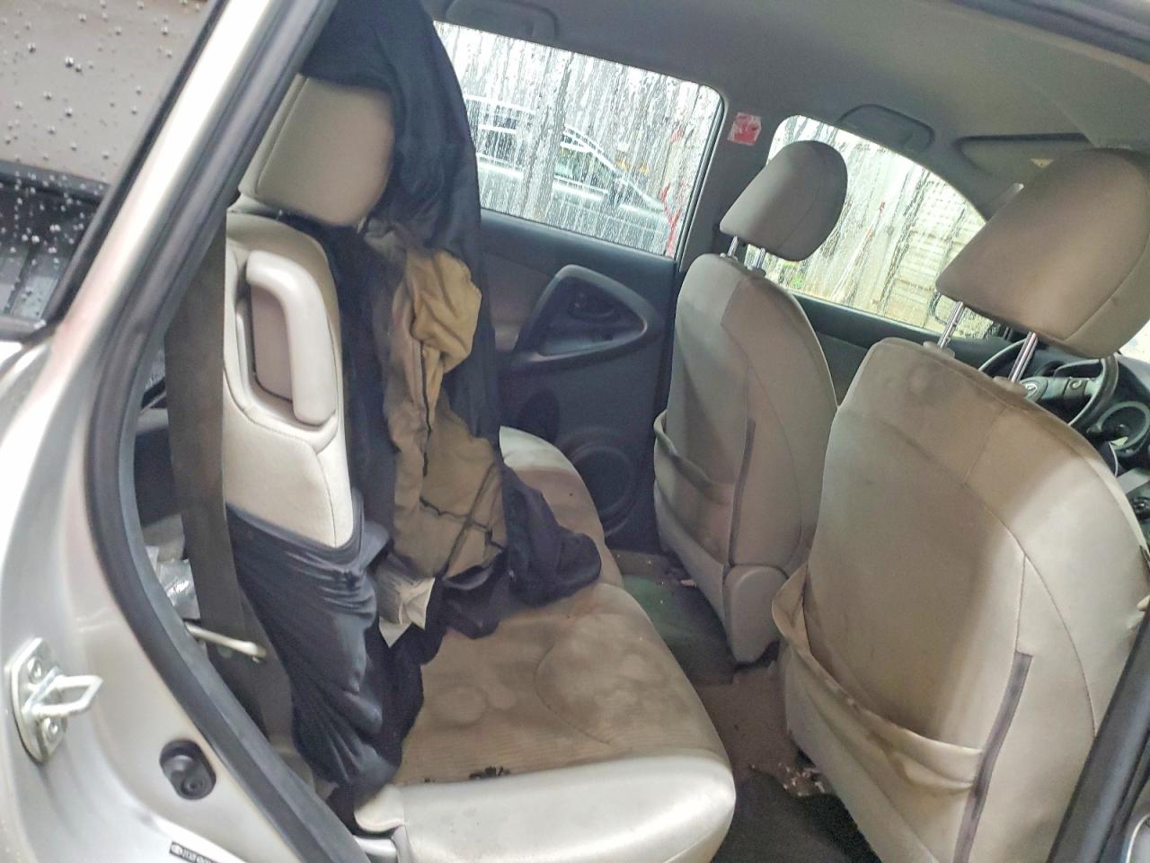 2012 TOYOTA RAV4 BASE photo 21