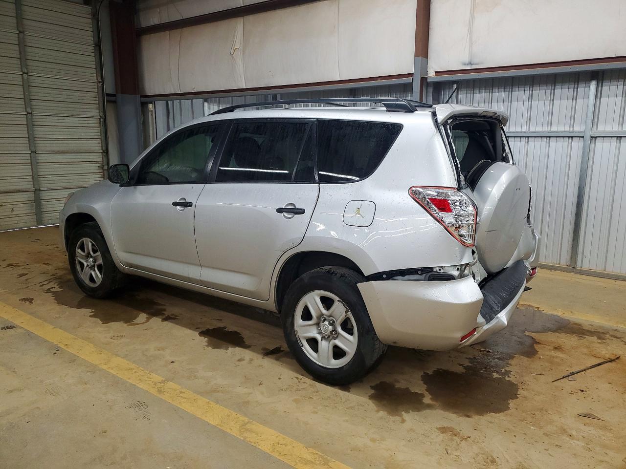 2012 TOYOTA RAV4 BASE photo 3