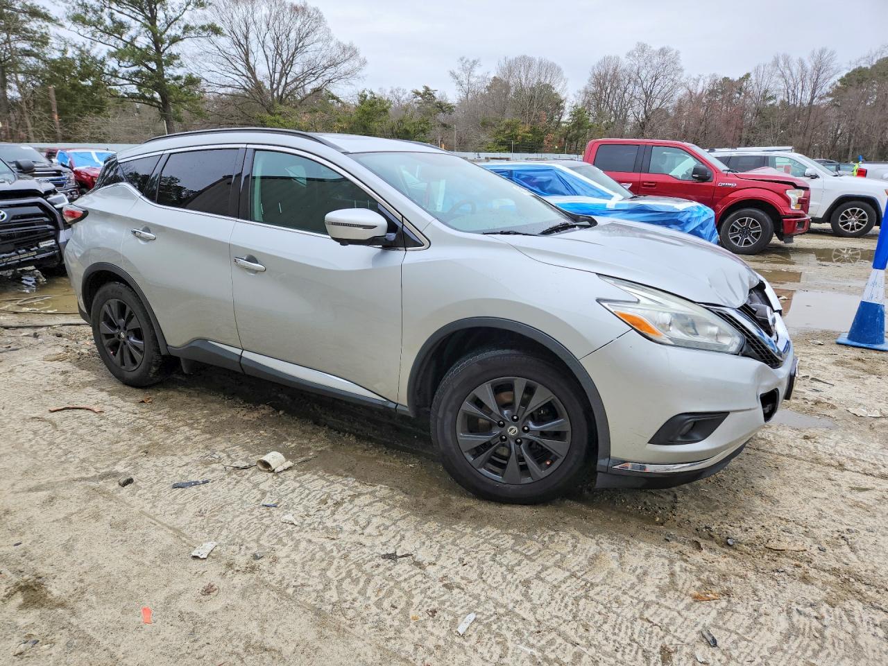 2017 NISSAN MURANO SV photo 10