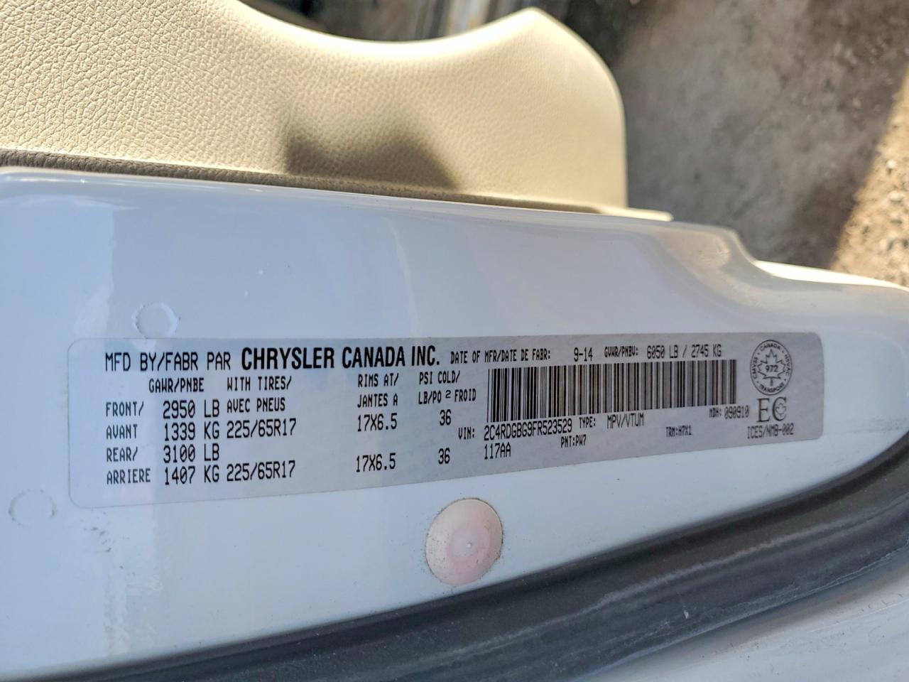 2015 DODGE GRAND CARAVAN SE photo 27