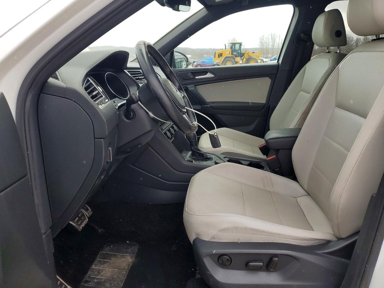 2020 VOLKSWAGEN TIGUAN SE photo 7