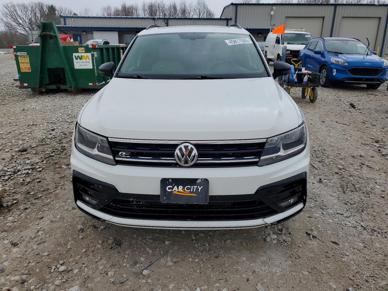 2020 VOLKSWAGEN TIGUAN SE photo 5