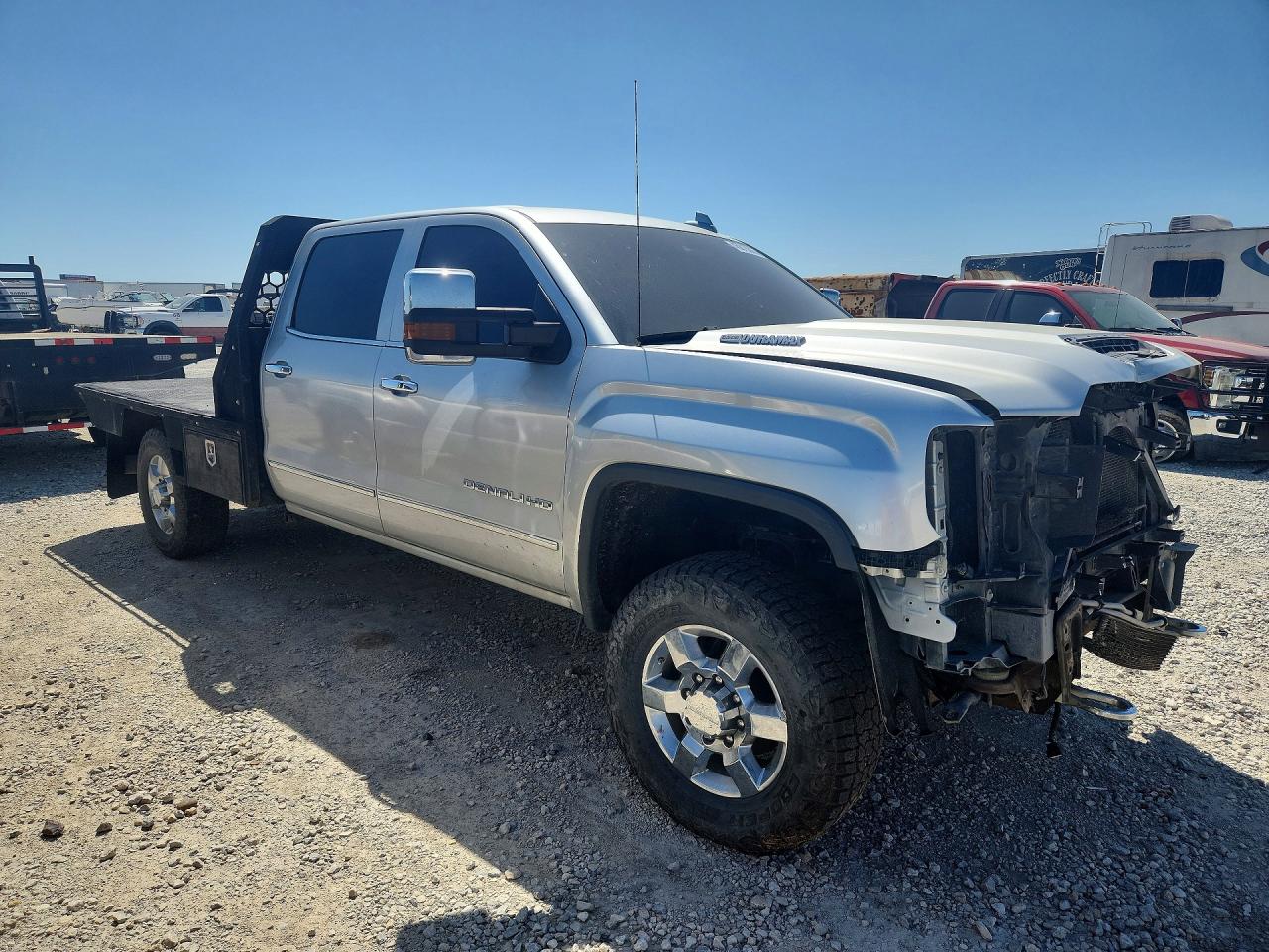 2017 GMC SIERRA K3500 DENALI photo 7