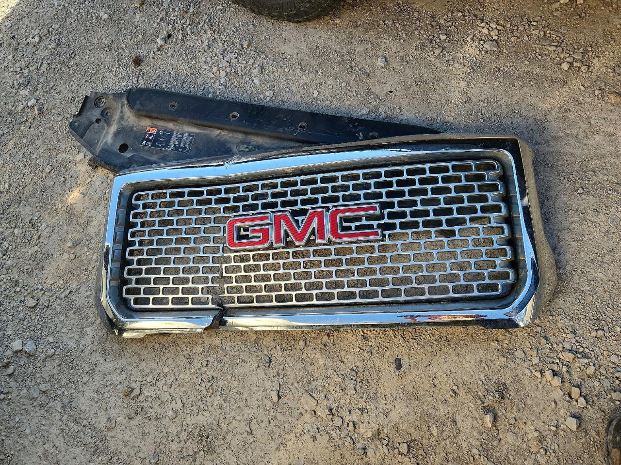 2017 GMC SIERRA K3500 DENALI photo 23
