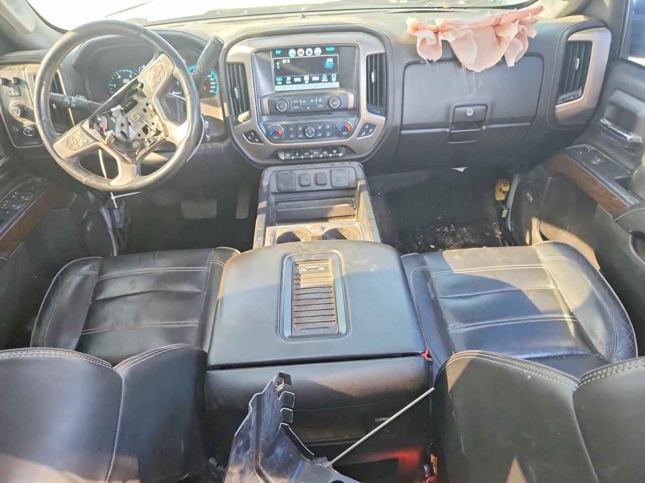 2017 GMC SIERRA K3500 DENALI photo 15