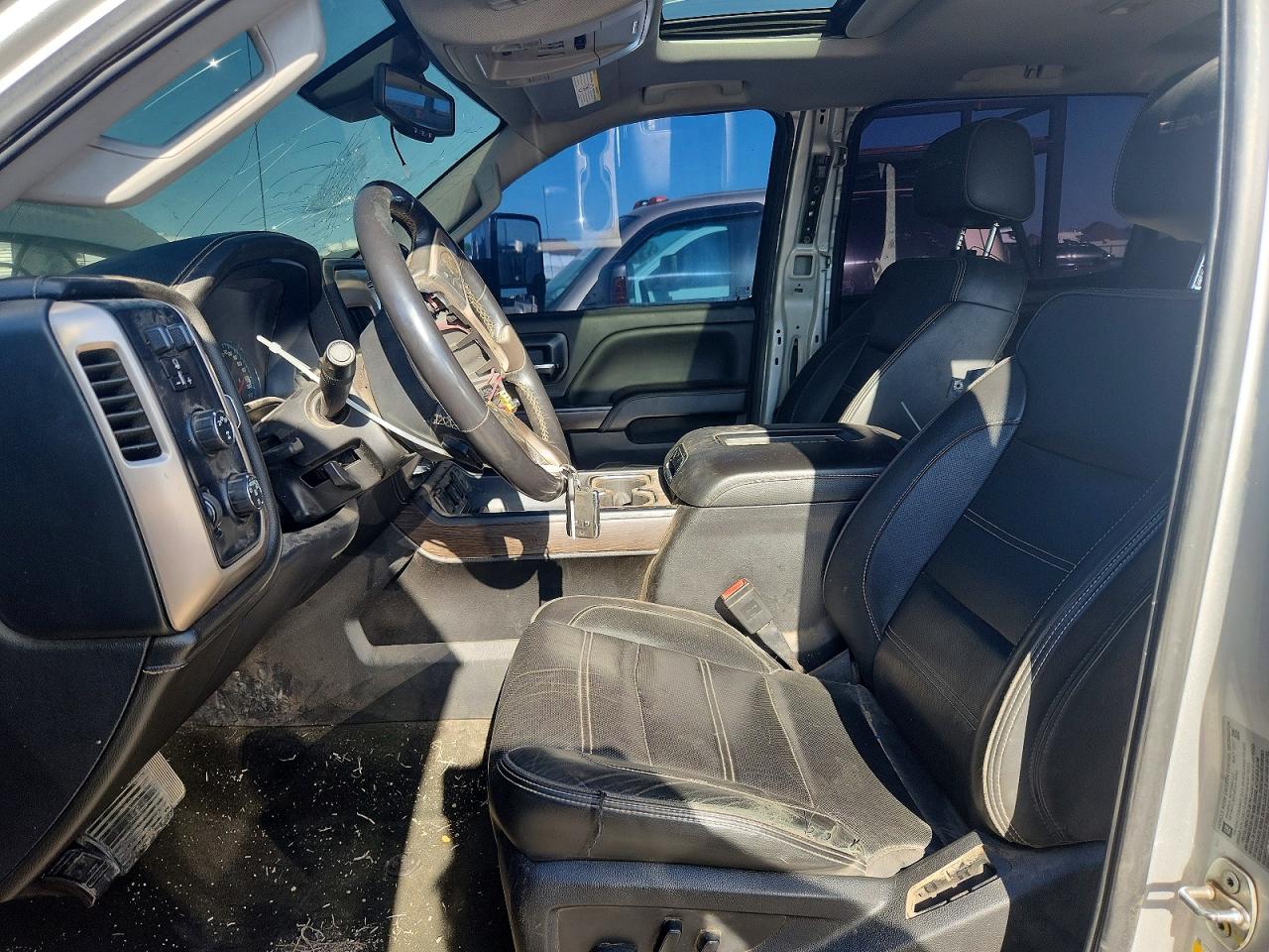 2017 GMC SIERRA K3500 DENALI photo 13