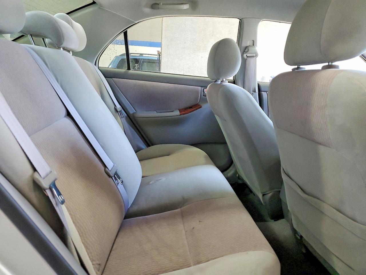 2007 TOYOTA COROLLA LE photo 28