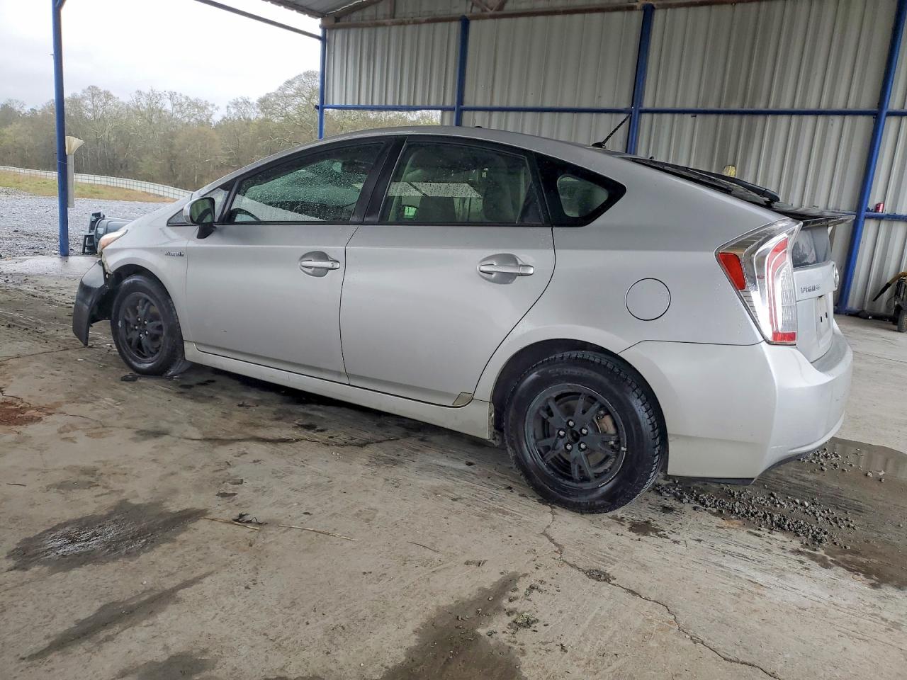 2015 TOYOTA PRIUS TWO photo 2