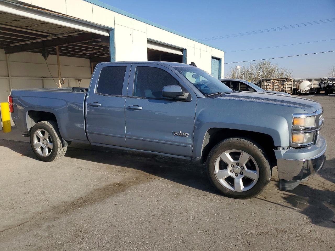 2015 CHEVROLET SILVERADO C1500 LT photo 10