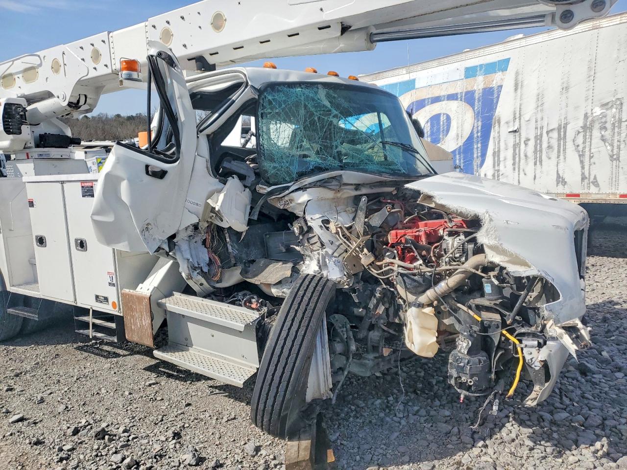 2018 FREIGHTLINER BUSINESS CLASS M2 BUCKET TRUCK photo 9