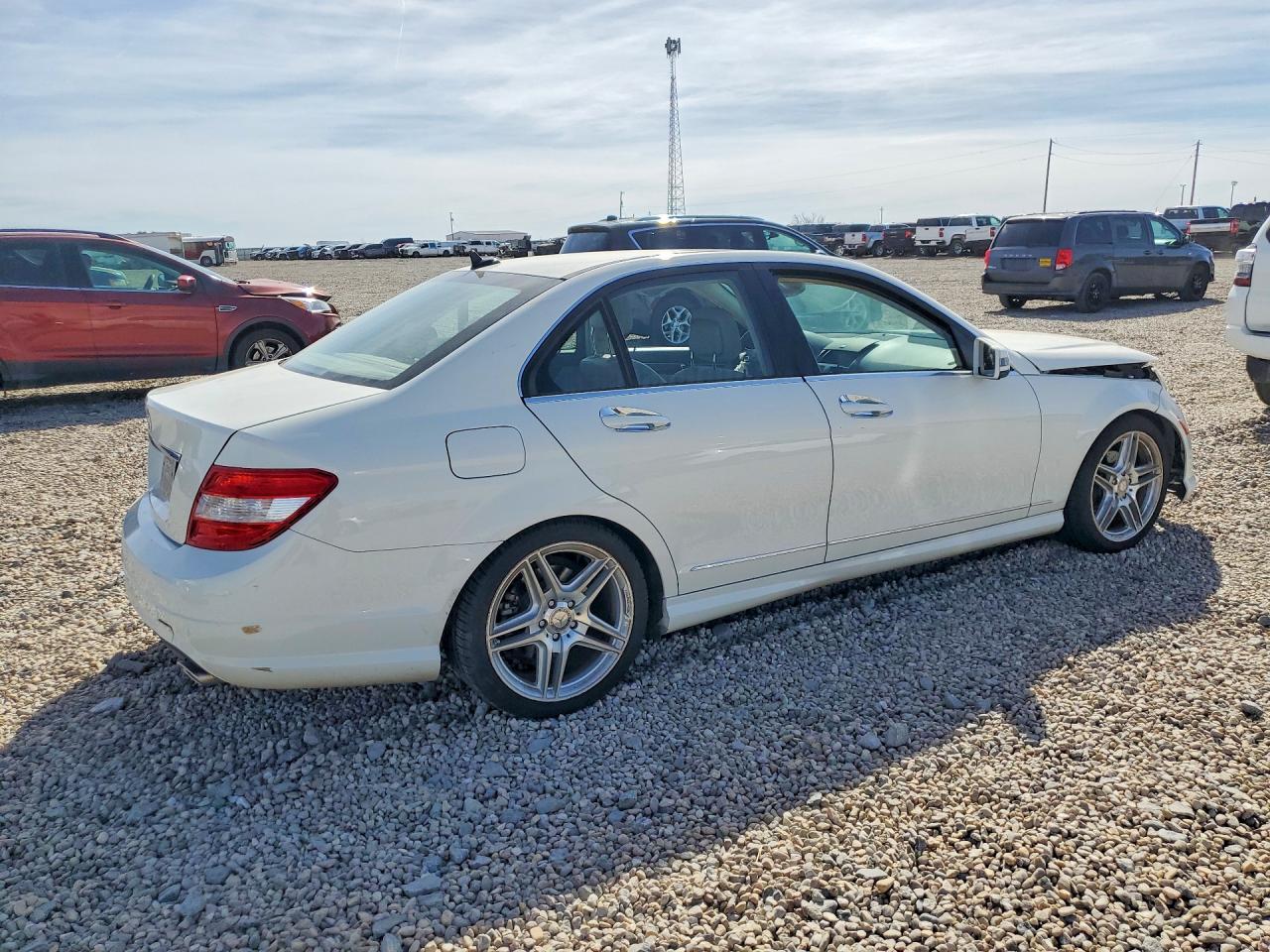 2011 MERCEDES-BENZ C 300 photo 3