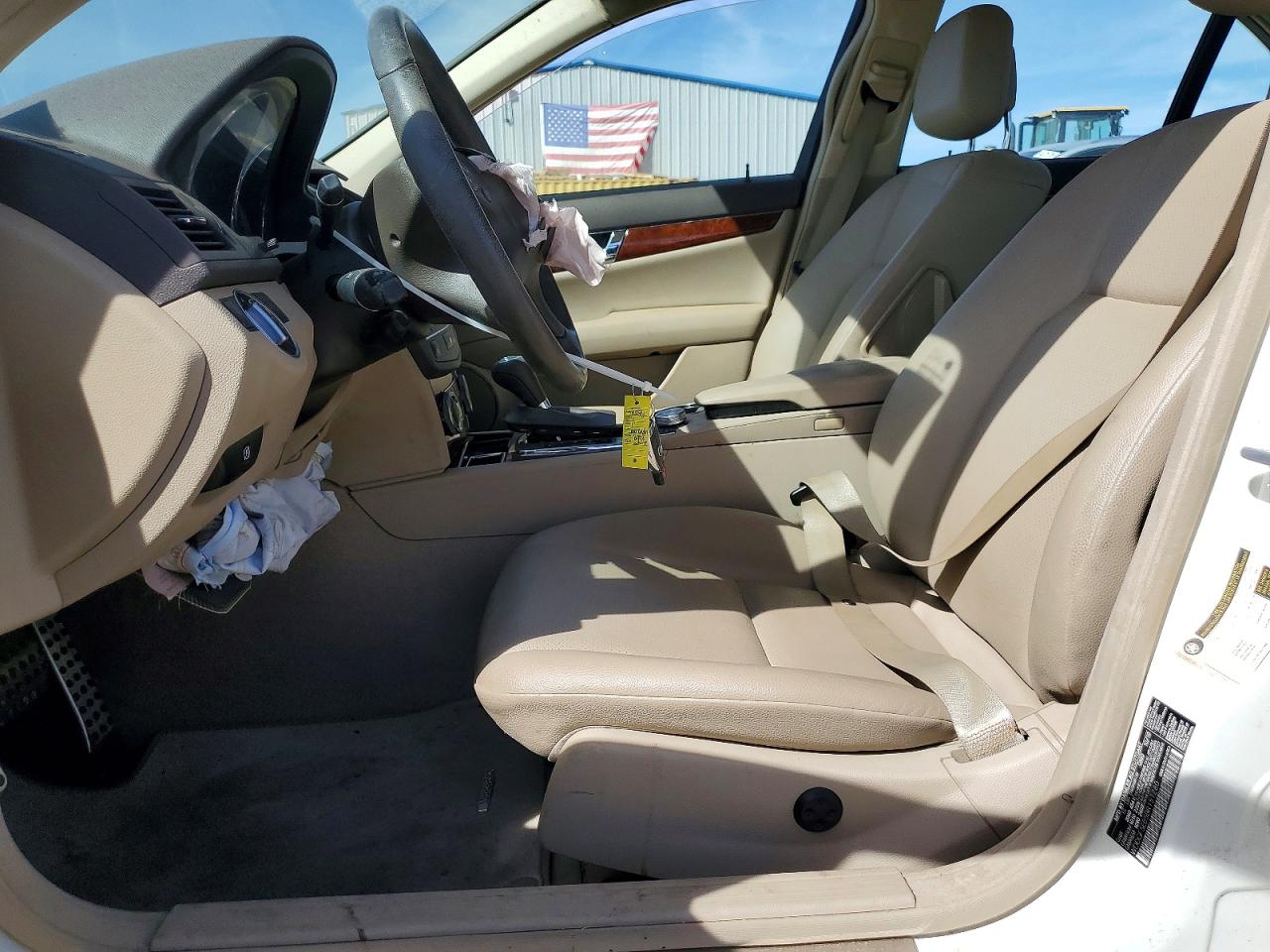 2011 MERCEDES-BENZ C 300 photo 7