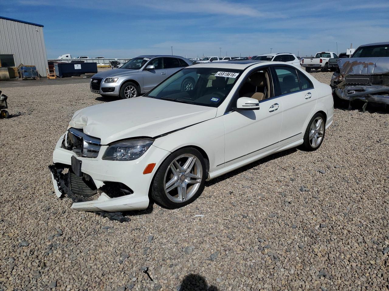 2011 MERCEDES-BENZ C