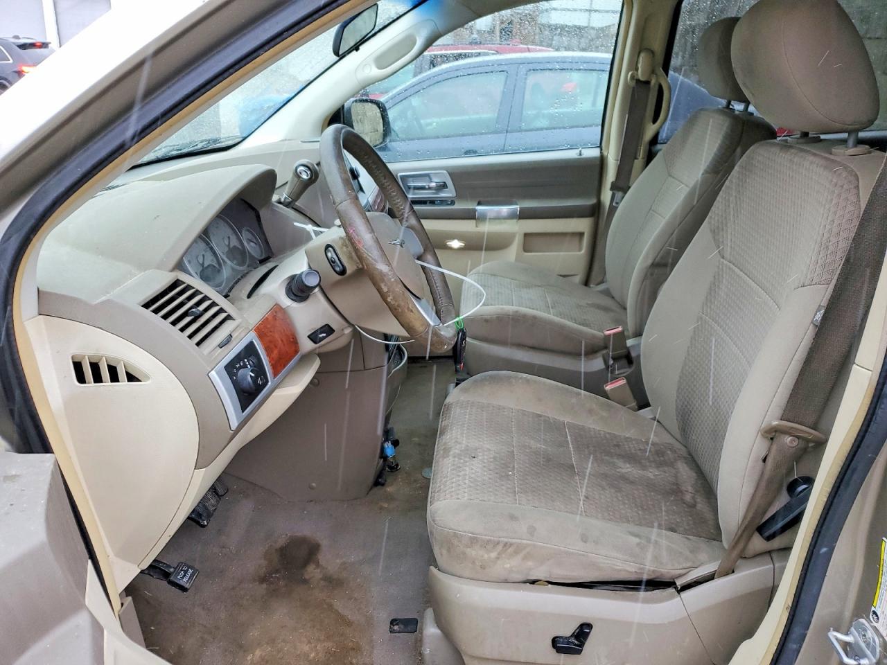2008 CHRYSLER TOWN & COUNTRY TOURING photo 13