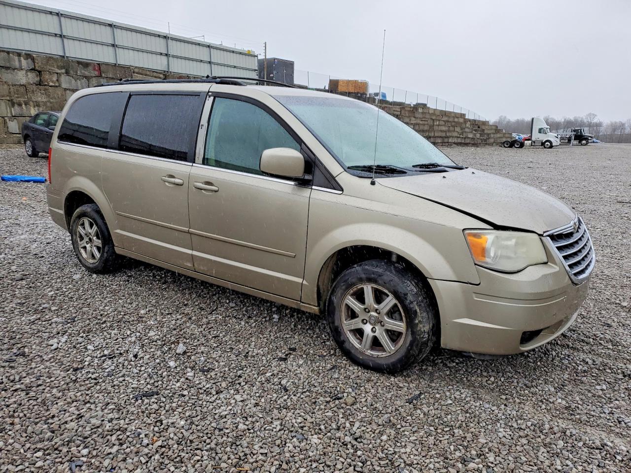 2008 CHRYSLER TOWN & COUNTRY TOURING photo 7