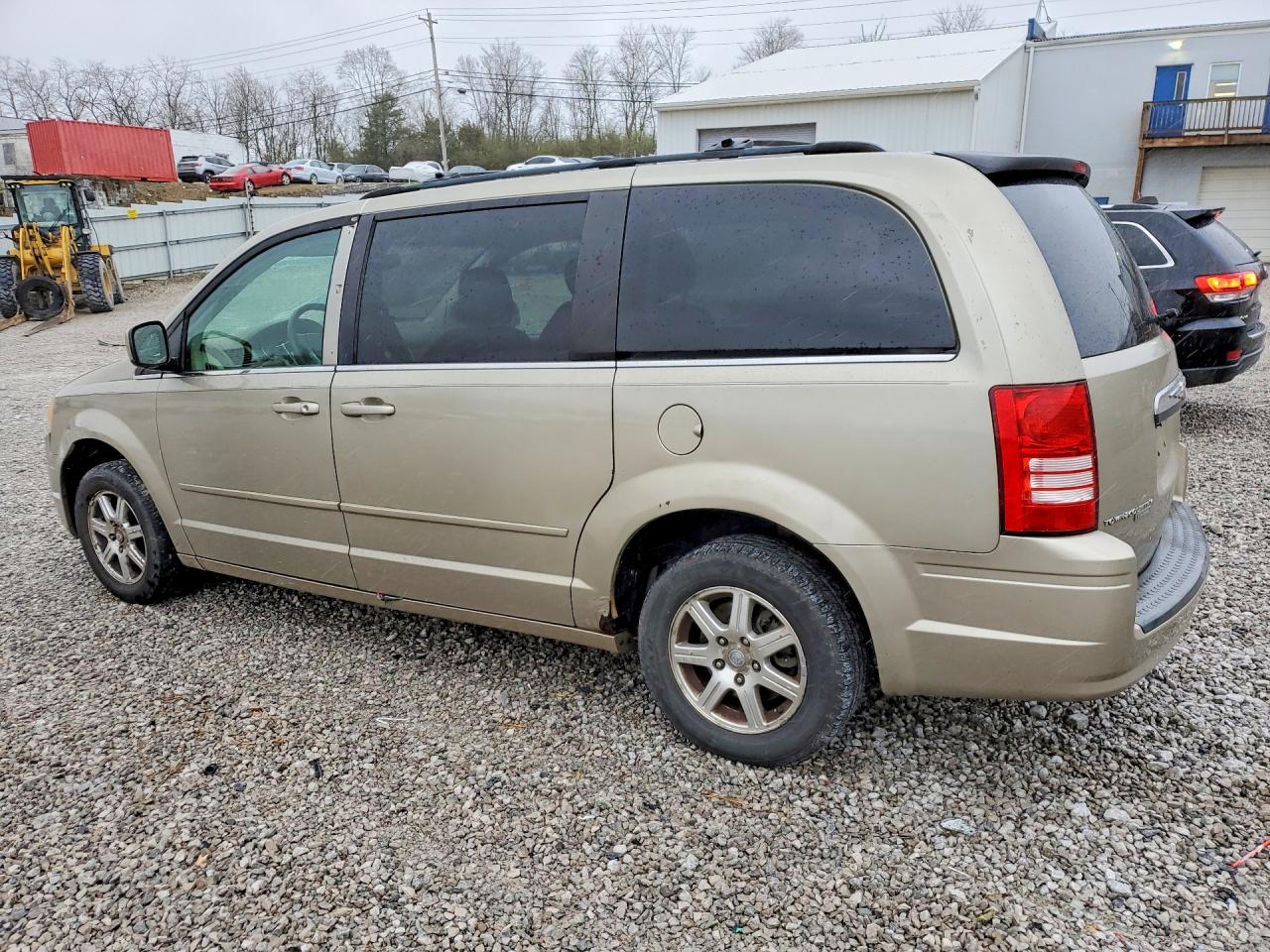 2008 CHRYSLER TOWN & COUNTRY TOURING photo 3
