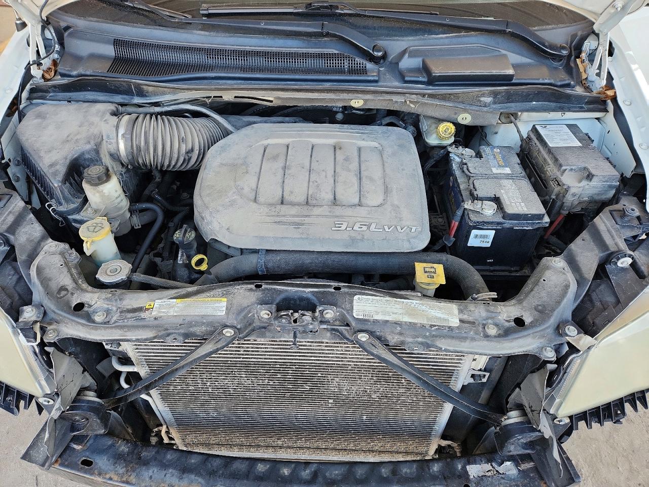 2012 DODGE GRAND CARAVAN SE photo 12