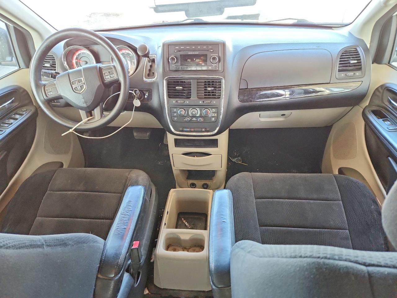 2012 DODGE GRAND CARAVAN SE photo 8