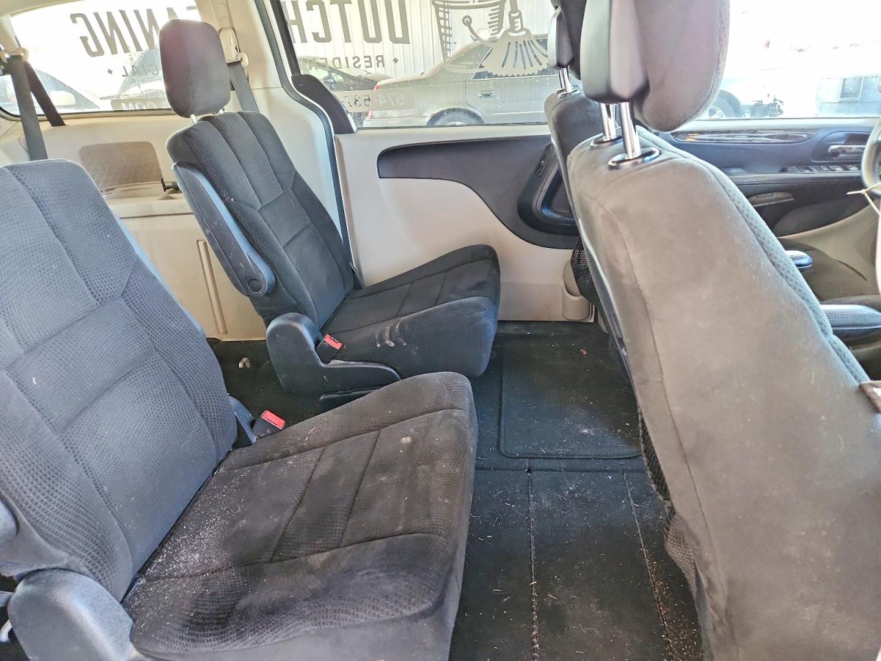 2012 DODGE GRAND CARAVAN SE photo 11