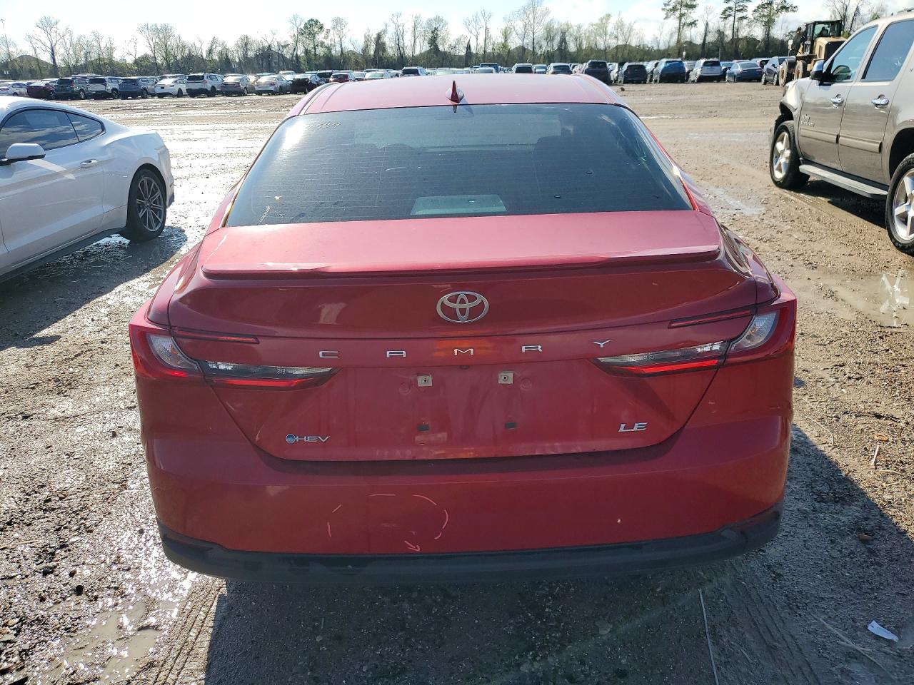 2025 TOYOTA CAMRY LE photo 6