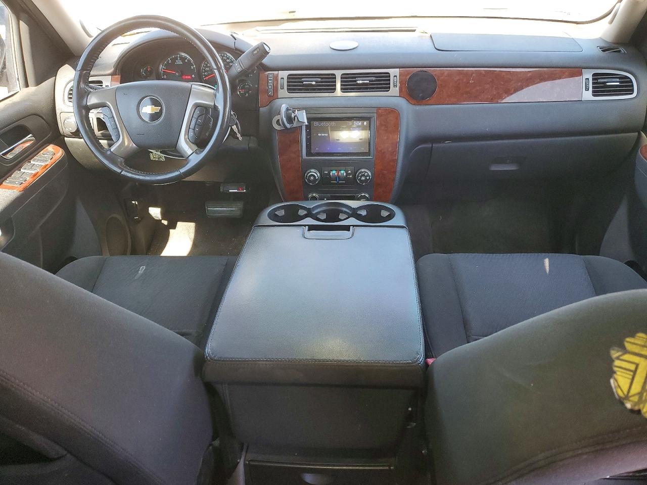 2011 CHEVROLET TAHOE C1500 LS photo 8