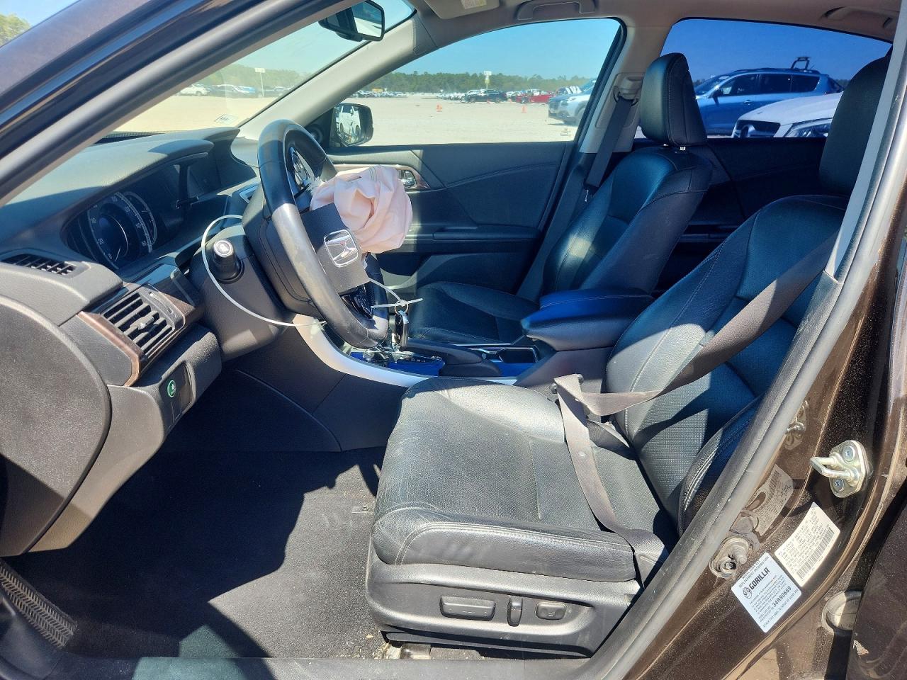 2017 HONDA ACCORD EXL photo 17