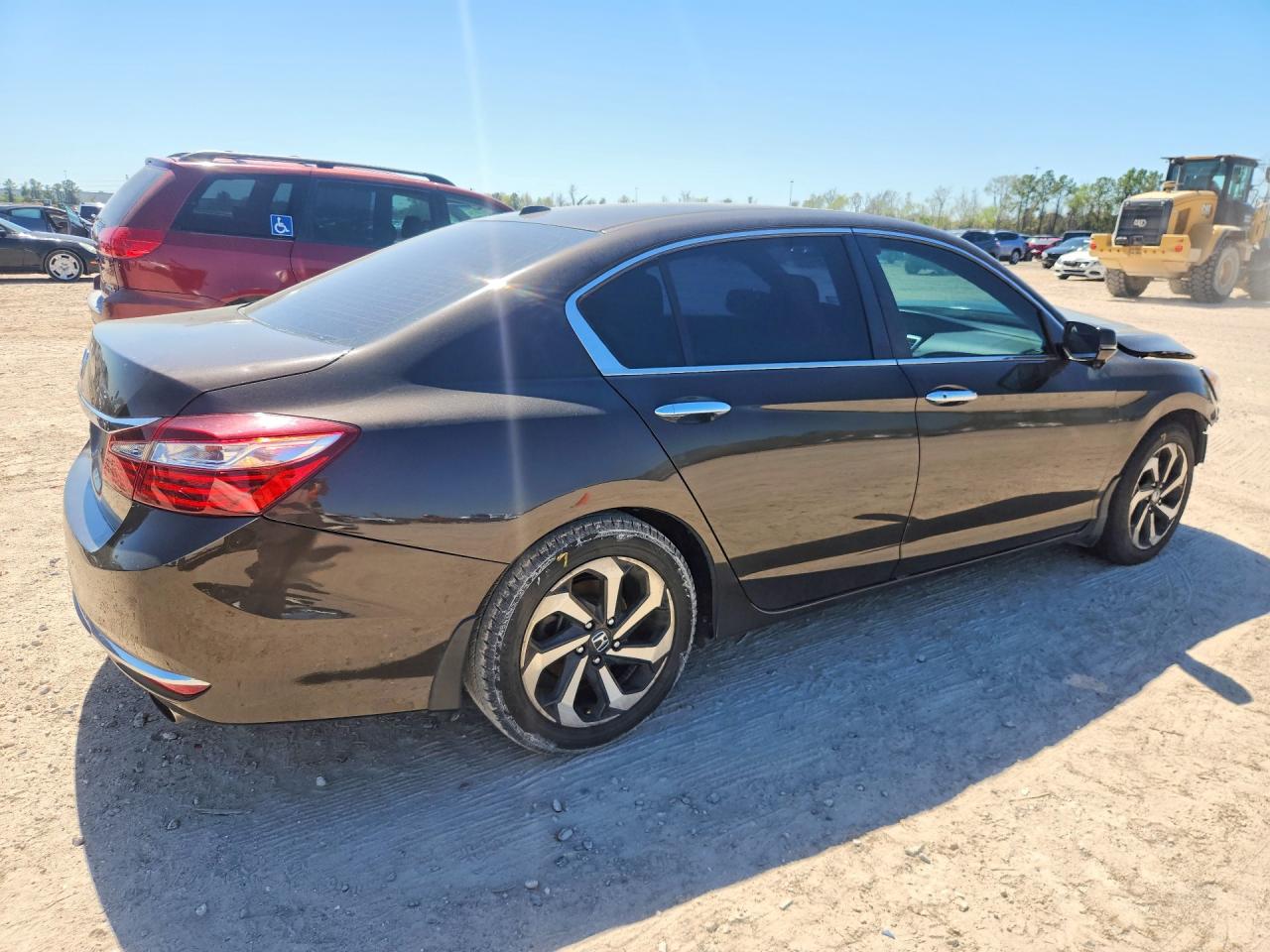 2017 HONDA ACCORD EXL photo 5